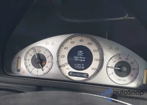 2008 Mercedes-Benz Clk 550 z USA, uszkodzony, nr VIN WDBTJ72H98F237969